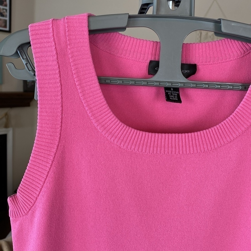 Cable & Gauge Hot Pink Ribbed Knit Sweater Vest Size Small - Picture 12 of 17